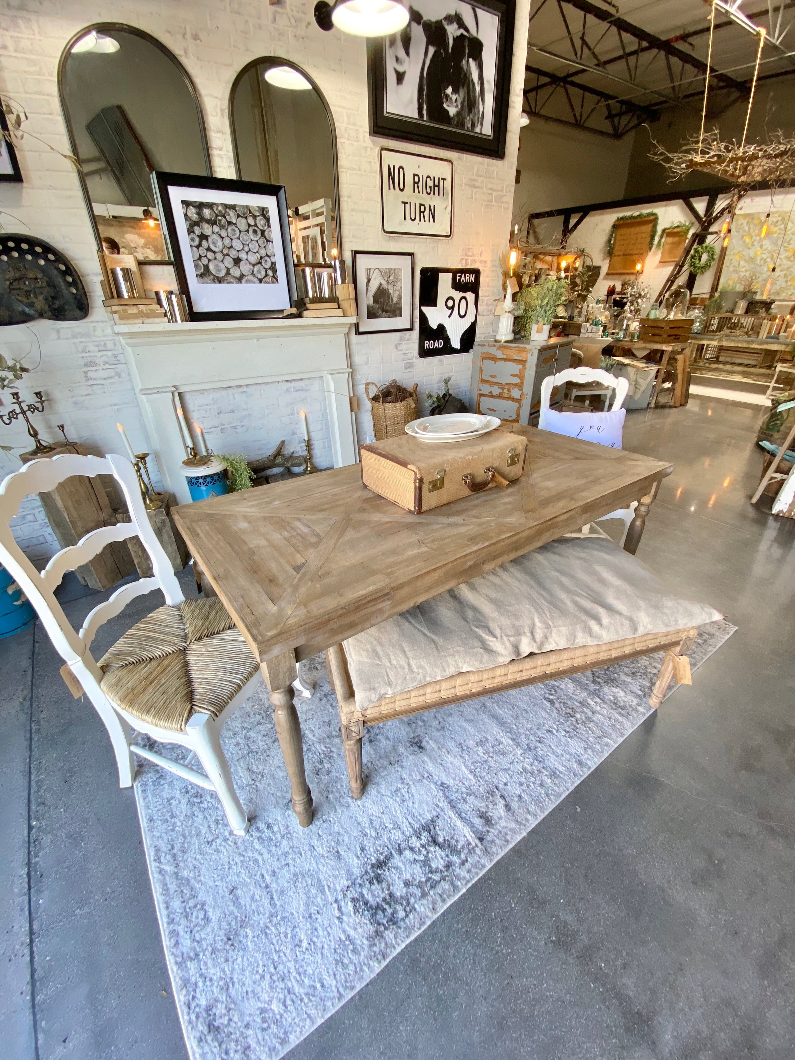 Reclaimed farmhouse table and chairs best sale